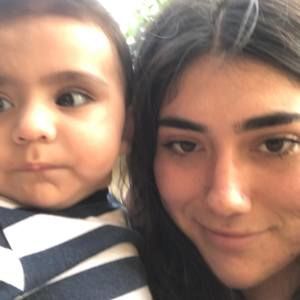 Meet your Posher, Lorena